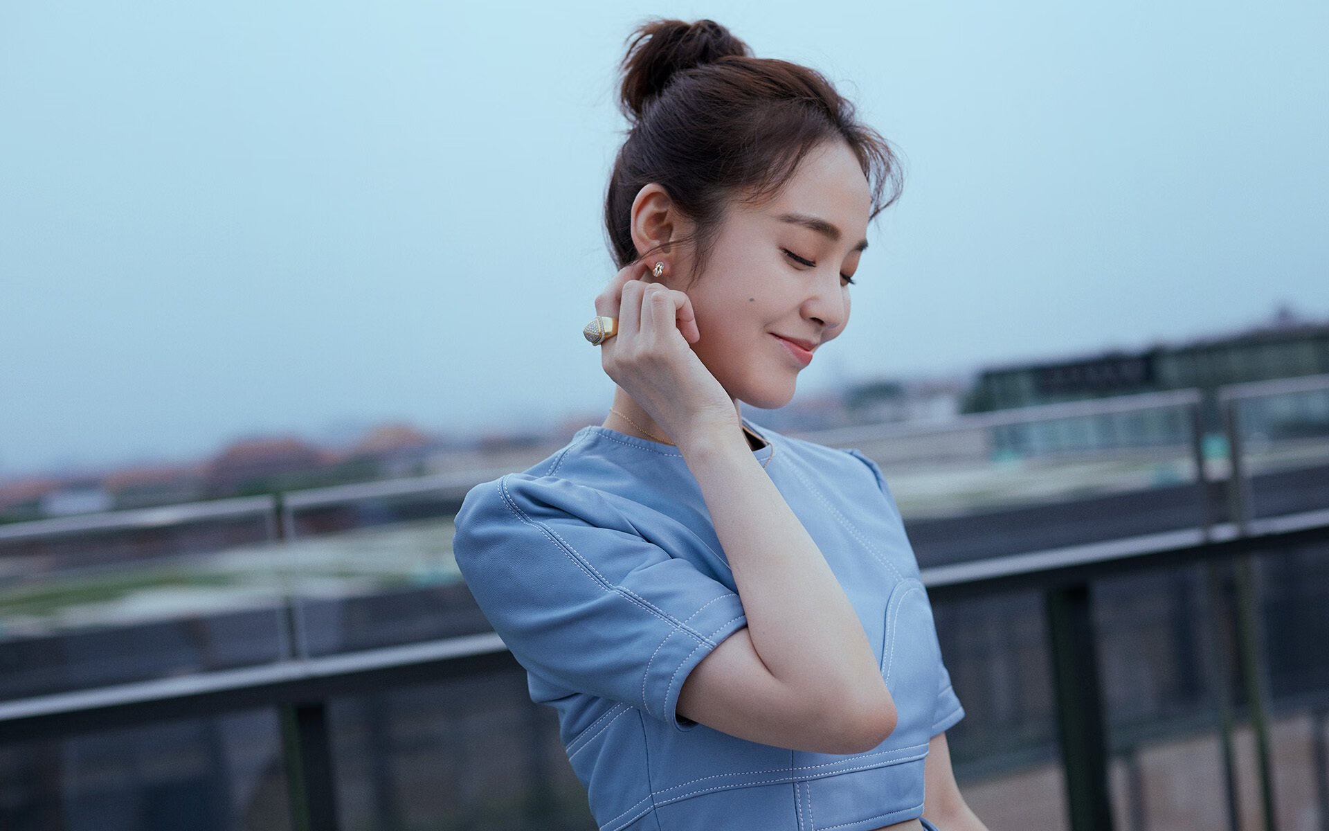 意大利马术队在2024年巴黎奥运会上表现出色，获得团体障碍赛第五名，创造历史最佳成绩。