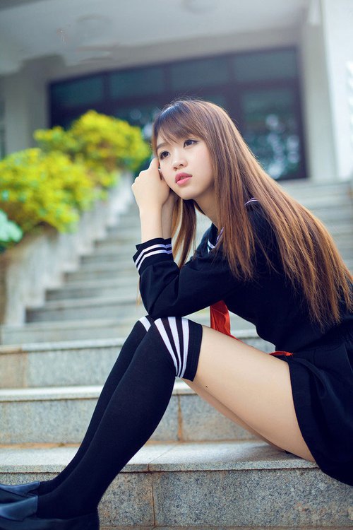 华体会hth在线登录-国王赛前全队围圈激励彼此场面感人，国王队立大功